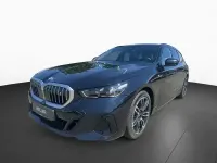 Gebraucht BMW i5 M Sport 250 kW (340 PS) 2025 Carbonschwarz (schwarz) Kombi