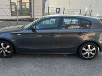 Gebraucht BMW 118 122 PS (89 kW) 2006 Grau Kleinwagen