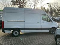 Gebraucht Mercedes Sprinter 163 PS (119 kW) 2020 Arktikweiß Van