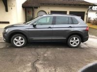 Gebraucht VW Tiguan Highline 179 PS (131 kW) 2016 Grau SUV