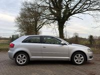 Gebraucht Audi A3 Ambiente 125 PS (91 kW) 2008 Silber Kleinwagen