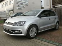 Gebraucht VW Polo Trendline 75 PS (55 kW) 2016 Silber Limousine