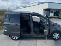 Gebraucht Ford Tourneo Courier Titanium 101 PS (74 kW) 2017 Grau Van / Kleinbus