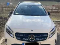 Gebraucht Mercedes GLA220 184 PS (135 kW) 2019 Weiß SUV