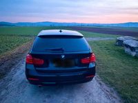 Gebraucht BMW 320 184 PS (135 kW) 2013 Schwarz Kombi