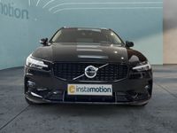 Gebraucht Volvo V60 Plus 197 PS (144 kW) 2024 Schwarz Kombi