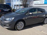 Gebraucht Opel Astra Edition 120 PS (88 kW) 2015 Grau Limousine