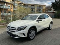 gebraucht Mercedes GLA200 Autom - Leder - Navi -