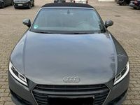 Gebraucht Audi TT Roadster Sport 179 PS (131 kW) 2016 Grau Cabrio