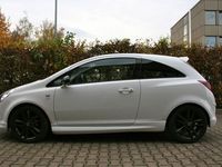Gebraucht Opel Corsa Edition 90 PS (66 kW) 2008 Weiß Kleinwagen