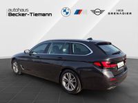 Gebraucht BMW 520 Performance 190 PS (139 kW) 2021 Sophistograu brillanteffekt Kombi