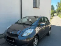 Gebraucht Toyota Yaris 101 PS (74 kW) 2009 Grau Kleinwagen