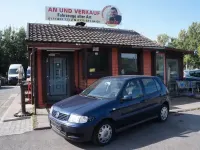 Gebraucht VW Polo 60 PS (44 kW) 2000 Blau Limousine
