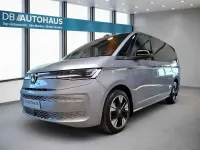 Używany VW T7 Style 150 KM (110 kW) 2024 Srebrny Van