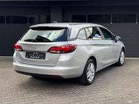 Gebraucht Opel Astra 131 PS (96 kW) 2020 Silber Limousine