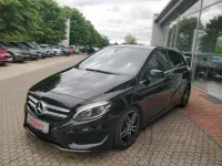 Gebraucht Mercedes B220 AMG line 177 PS (130 kW) 2017 Kosmosschwarz  metalliclack Kleinwagen