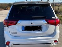 gebraucht Mitsubishi Outlander P-HEV 2.4 MIVEC 4WD Basis...