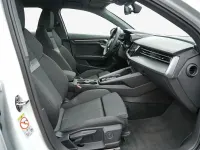 Gebraucht Audi A3 Advanced 150 PS (110 kW) 2025 Gletscherweiß metallic Limousine