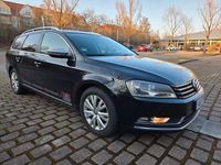 Gebraucht VW Passat Trendline 105 PS (77 kW) 2011 Schwarz Kombi