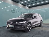 Gebraucht Volvo V60 CC Plus 197 PS (144 kW) 2023 Schwarz Kombi