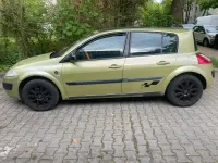 Gebraucht Renault Mégane 100 PS (73 kW) 2004 Grün Kleinwagen