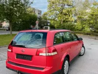 Begagnad Opel Vectra 122 HK (89 kW) 2004 Röd Kombi