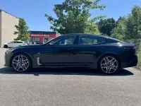 Gebraucht Kia Stinger GT 366 PS (269 kW) 2023 Schwarz Kleinwagen