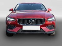 Gebraucht Volvo V60 CC Ultimate 197 PS (144 kW) 2023 Rot Kombi