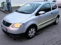 Gebraucht VW Fox 60 PS (44 kW) 2010 Schwarz Kleinwagen