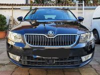 gebraucht Skoda Octavia 1.6 TDI Green tec DSG Ambition Combi...