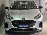 Neu Mazda 2 Center-Line 116 PS (85 kW) 2025 Silber Limousine