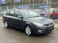 Gebraucht Kia Ceed 116 PS (85 kW) 2011 Grau Kleinwagen