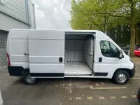 Gebraucht Opel Movano 140 PS (102 kW) 2023 Weiß Van