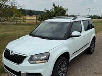 Gebraucht Skoda Yeti Tour 110 PS (80 kW) 2015 Weiß SUV