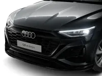 Gebraucht Audi Q8 e-tron S-Line 250 kW (340 PS) 2023 Daytonagrau perleffekt SUV