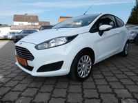 Gebraucht Ford Fiesta Trend 60 PS (44 kW) 2014 Weiß Kleinwagen