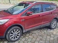 Gebraucht Ford Kuga 150 PS (110 kW) 2016 Rot SUV