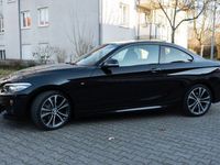 gebraucht BMW 220 Super gepflegter i Coupe M Paket - All black