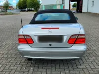Gebraucht Mercedes CLK320 217 PS (159 kW) 2000 Silber Cabrio