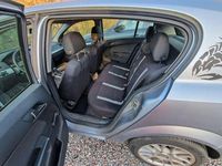 Gebraucht Opel Astra 90 PS (66 kW) 2005 Schwarz Limousine