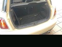 Gebraucht Mini ONE Pepper 95 PS (69 kW) 2010 Weiß Kleinwagen