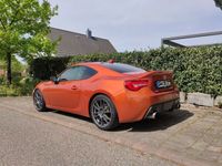 gebraucht Toyota GT86 inferno Orange, OZ Ultraleggera, 8 fach bereift