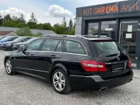 Używany Mercedes E220 170 KM (125 kW) 2012 Czarny Kombi