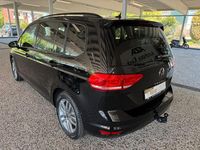 Gebraucht VW Touran Comfortline 150 PS (110 kW) 2026 Schwarz Van / Kleinbus