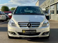 Gebraucht Mercedes B200 136 PS (100 kW) 2011 Silber Kleinwagen