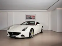 Gebraucht Ferrari California 829 PS (609 kW) 2017 Weiß Cabrio