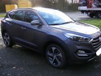 Gebraucht Hyundai Tucson Premium 177 PS (130 kW) 2016 Grau SUV