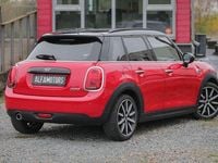 Gebraucht Mini Cooper 136 PS (100 kW) 2019 Rot Kleinwagen