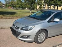 Gebraucht Opel Astra Active 140 PS (102 kW) 2013 Silber Limousine