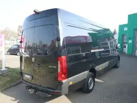 Używany Mercedes Sprinter 170 KM (125 kW) 2023 Czarny Van